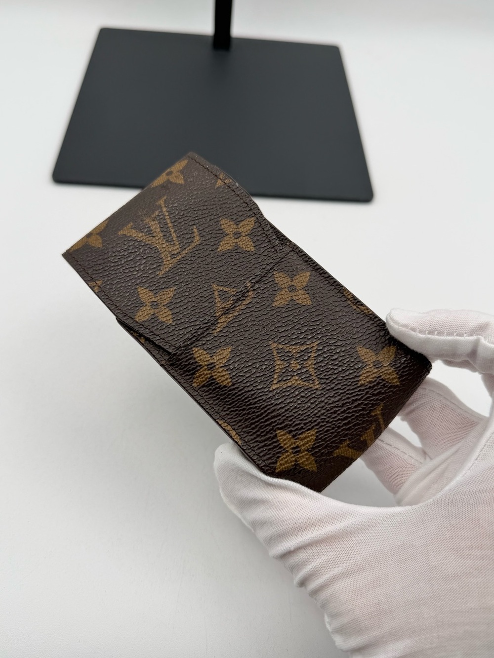Louis Vuitton Cigarette pocket Organizer